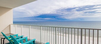 Gulf Front Condo! More Beautiful Beach For Your Money At Windemere!
