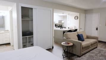 Iron/ironing board, travel crib, WiFi