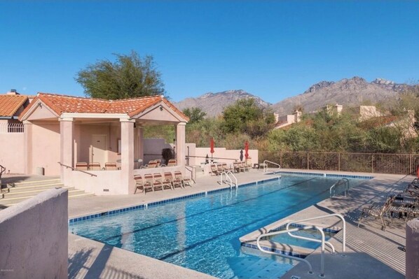 Outdoor pool, a heated pool