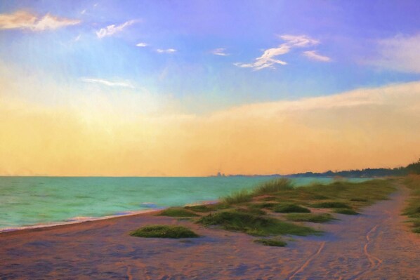 Condo (Hickory on the Golf Course) | Exterior