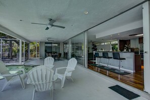 House (Sarasota Architecture Home) | Exterior