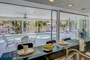 House (Sarasota Architecture Home) | Exterior