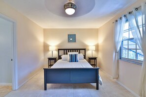 House (Siesta Key Home) | 3 bedrooms
