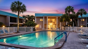 Exterior - White Sands Walk to Siesta Beach (Siesta Key)
