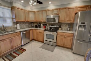 Apartamento (White Sands Walk to Siesta Beach) | Exterior