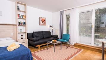 Apartemen (Gartenapartment private Terrasse #H03) | Eksterior