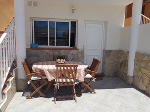 Terrace/patio - Apartment With Swimming Pool Near the Beach (Tuineje)