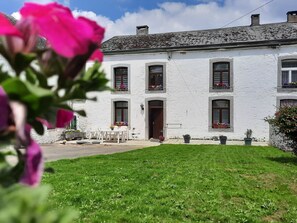 Cottage Familial, salle de bains attenante, vue jardin | Jardin