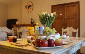 Cottage Familial, salle de bains attenante, vue jardin | Restaurant