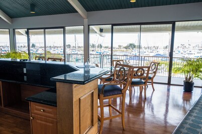 Waterfront Condo in Channel Islands Harbor. Perfect Destination for Any Traveler!
