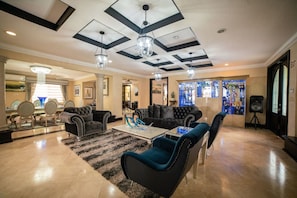 Interior - Orchids & Palms Villa, Chef, Pool-Montego Bay! (Montego Bay)