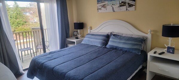 3 bedrooms, in-room safe, iron/ironing board, free WiFi