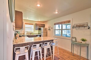 Fridge, microwave, stovetop, dishwasher - Resort Cabin w/ Nearby Pool & Lake Access! (Lampe)