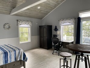 1 habitación, escritorio, wifi gratis y ropa de cama 