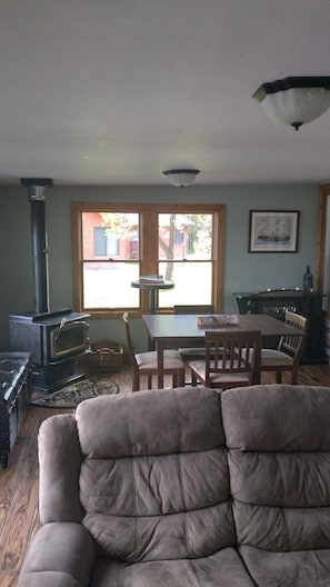 Smart TV, video games, DVD player, books