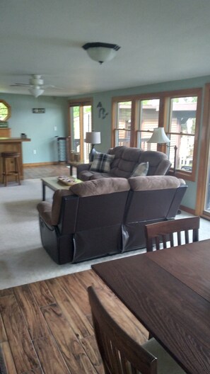 Smart TV, video games, DVD player, books