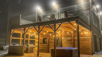 Bain à remous extérieur