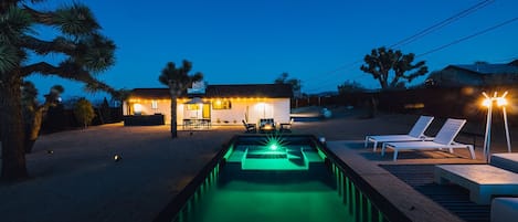 屋外プール、温水プール