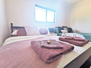 3 habitaciones, internet y ropa de cama 