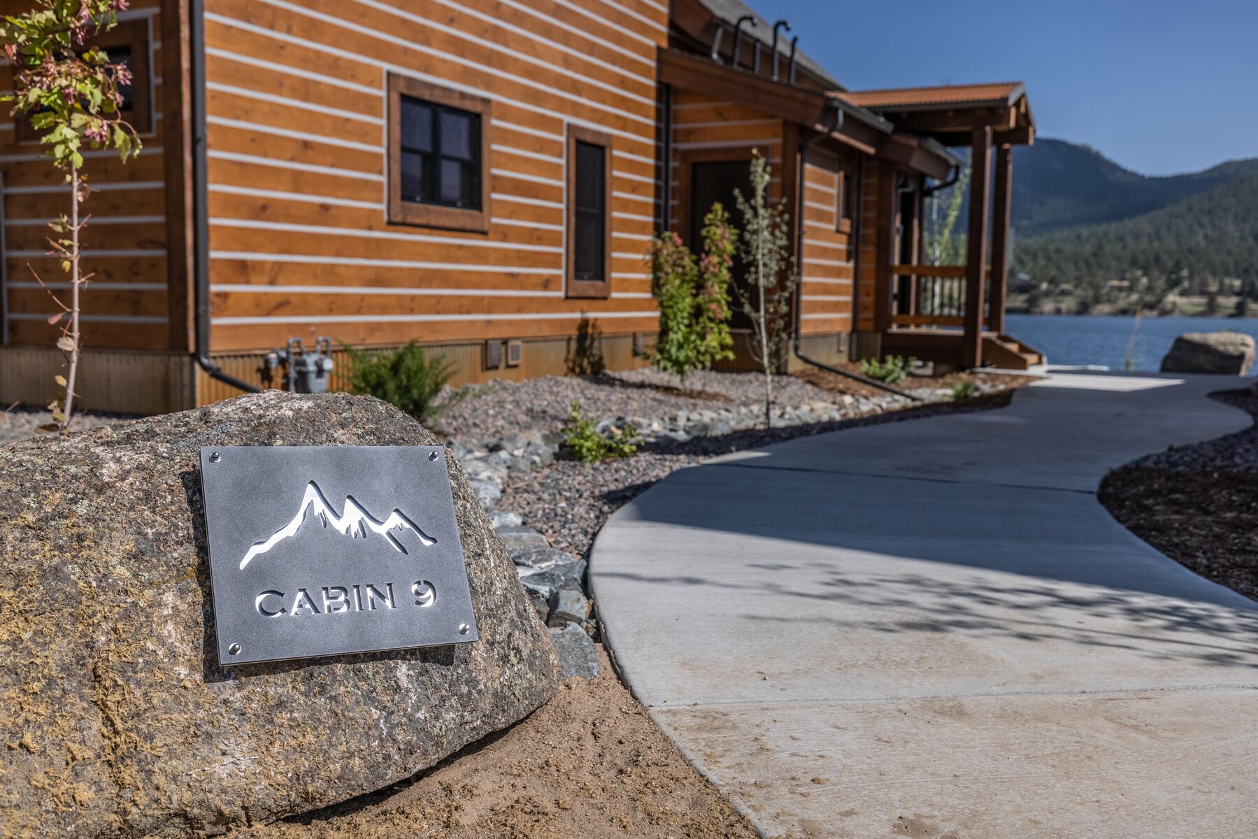 Welcome to cabin 9!