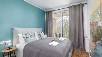 1 habitación, tabla de planchar con plancha, wifi y ropa de cama