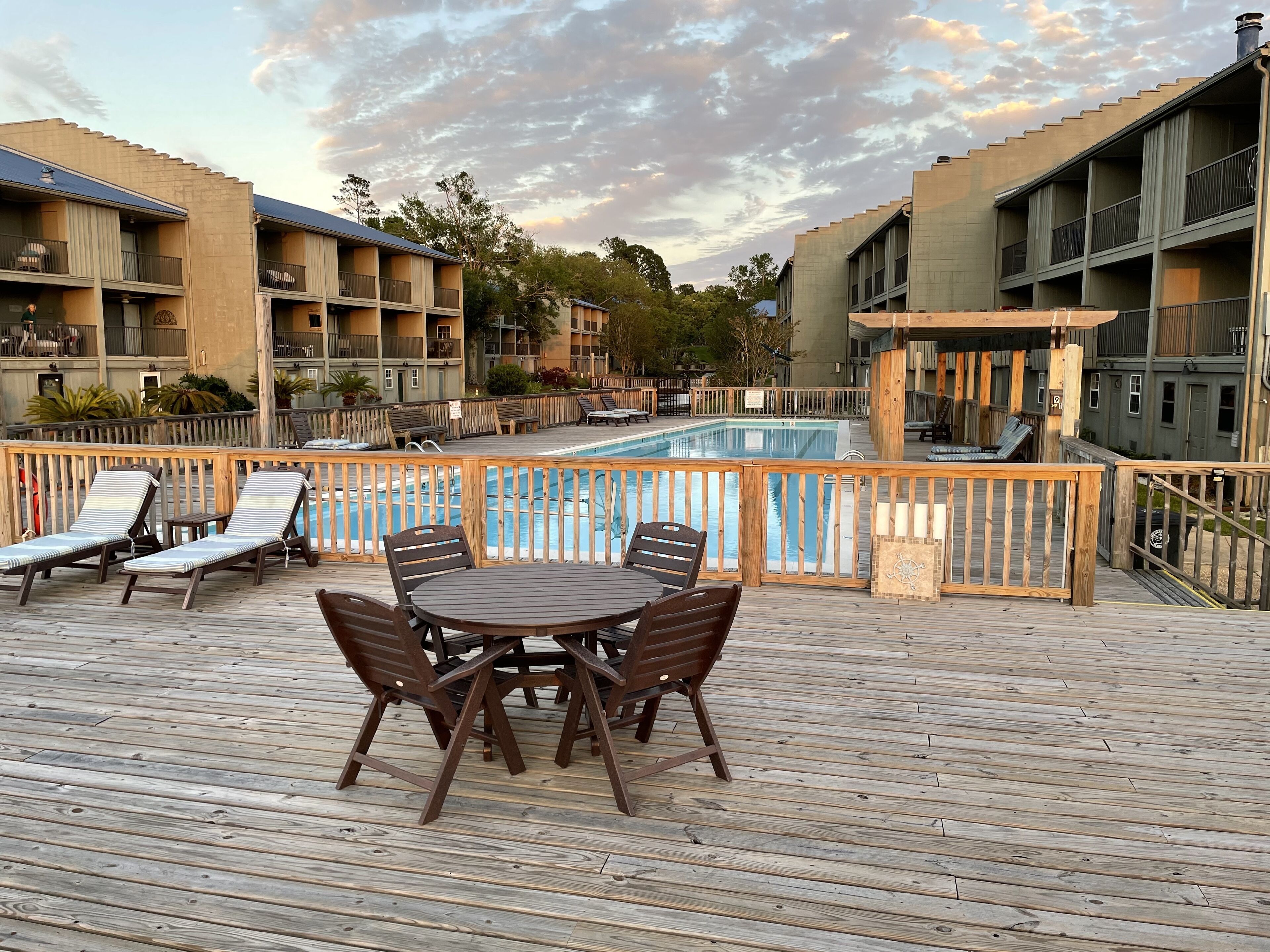Beautiful, charming, sunset view condo!, Fairhope, AL Vacation Rental Condo ByOwner