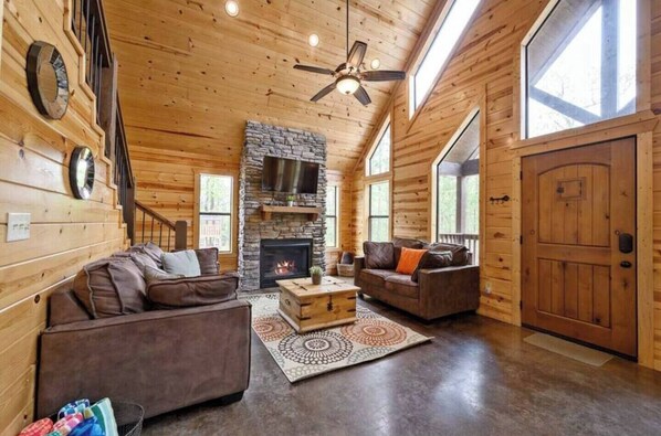 Televisor i llar de foc