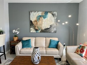 Smart TV, fireplace, books