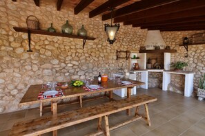Dining - Holiday Home 'Can Moragues' with Mountain View, Wi-Fi and Air Conditioning (Pollensa)