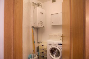 Interior - Newly Renovated and Central Apartment Eva with Wi-Fi (Bozen)