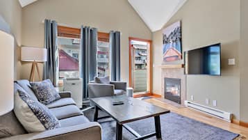 Smart TV, fireplace, offices