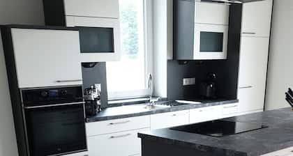 Air-conditioned apartment 2, great connection to Vienna + super-fast WLAN