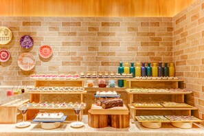 Cafe - Lemon Tree Premier Bhubaneswar (Bhubaneshwar)