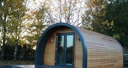 Glampods - 5 Berth Glamping Pod Elgin
