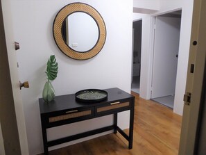 3 bedrooms, individually decorated, individually furnished - Braemar Unit 3 (Forster)