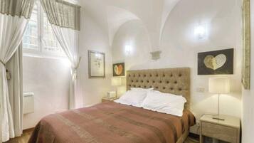 1 camera, ferro/asse da stiro, Wi-Fi gratuito, lenzuola