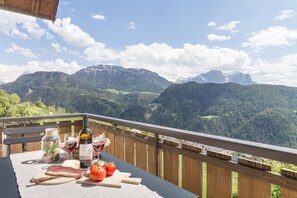 Outdoor dining - Apartment mit Traumblick (Lajen)
