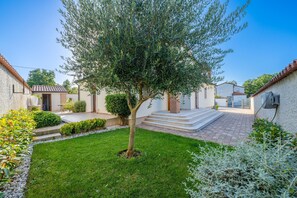 Property grounds - Villa Artist near Porec (Porec)