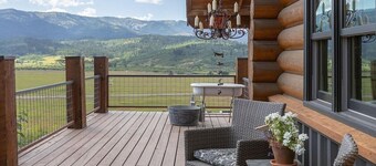 Mountain Getaway ⁓ Aspen Bear Paws – Hot Tub ~ BBQ