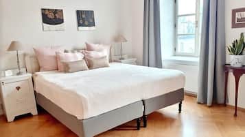 2 Schlafzimmer, Bügeleisen/Bügelbrett, Reisekinderbett, kostenloses WLAN