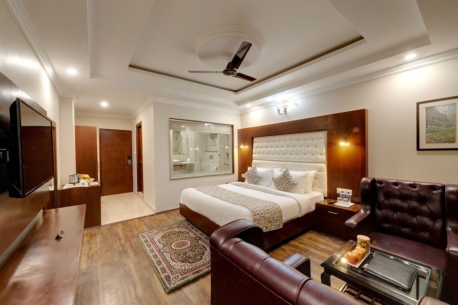Premium bedding, minibar, desk, laptop workspace