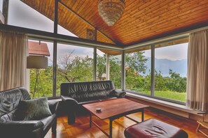 Basic House, Multiple Beds | Living room | TV, books - Family House in Montreux With Lake View (Montreux)