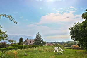Basic House, Multiple Beds | Property grounds - Family House in Montreux With Lake View (Montreux)