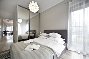 2 habitaciones, tabla de planchar con plancha y wifi gratis 