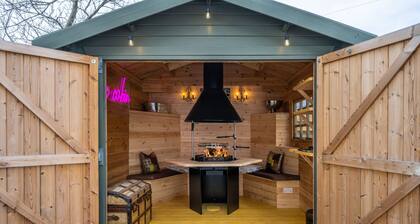 Luxury Scottish Cottage, featuring "'The Artic Cabin"