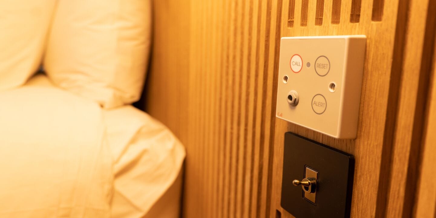 accessible room | desk, free wifi, bed sheets