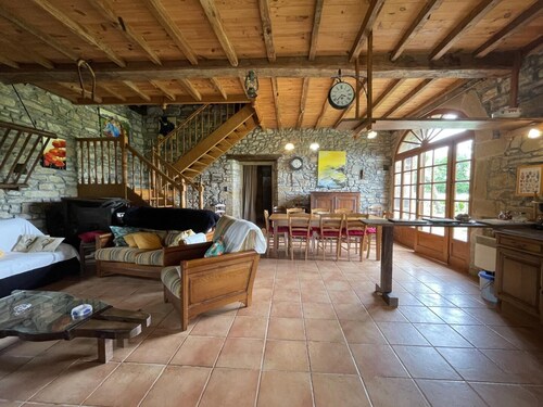 LABES - ASSON - Gîte