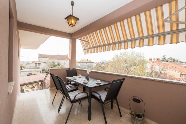 Dining - New apartment Marin Punta-Umag near the sea (Umag)
