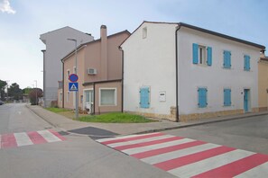 Exterior - A two bedroom apartment in the center of Umag - Center D (Umag)