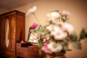 Interior - Idyllic Country Cottage Green Pastures (East Dean)